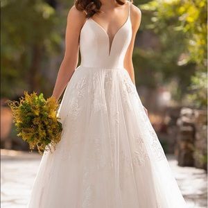 Essence of Australia Wedding Dress